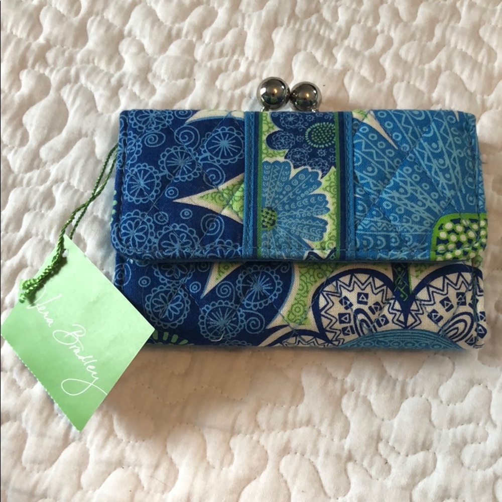 NEW Vera Bradley Wallet